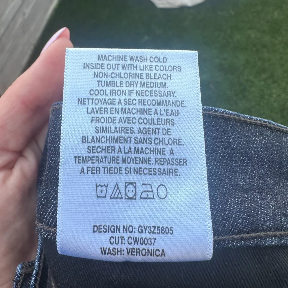 Joes The Provocateur Mid Rise Petite Bootcut Jeans - 26 - Picture 9 of 10